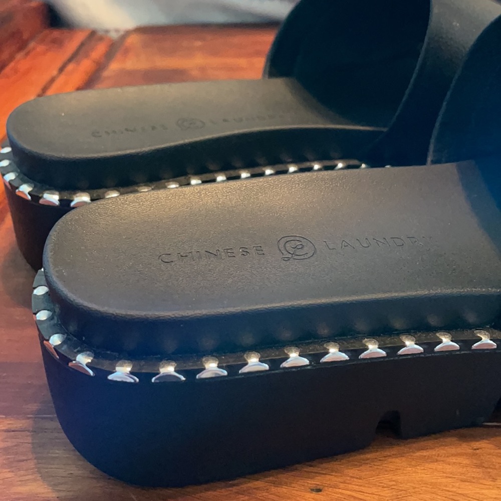 New Steve Madden Platform Slides - image 4